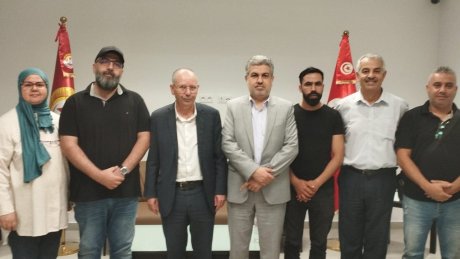 وفد عربي في ضيافة الاتحاد