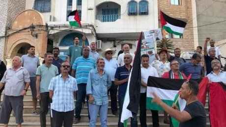 قفصةً : العشرات من المواطنين في وقفةً غضب تضامنا مع الشعب الفلسطيني