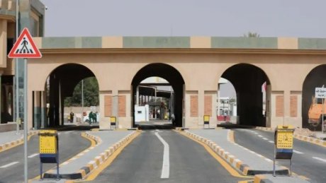 تواصل غلق الطريق المؤدي لمعبر رأس الجدير من الجانب الليبي