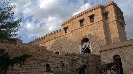 طقس اليوم السبت : غائم جزئيا في قطاع غزة و أمطار متفرقة في تونس
