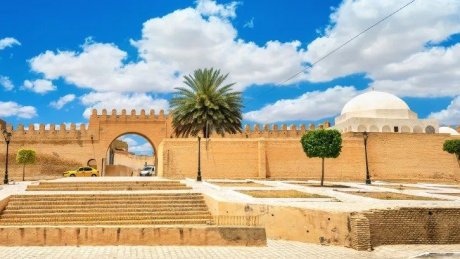طقس اليوم الأحد : مغيم جزئيا في قطاع غزة و بعض الأمطار المتفرقة في تونس