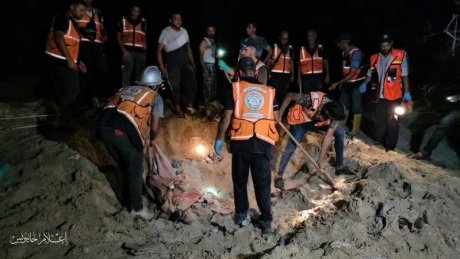 مستخدما الصواريخ الارتجاجية : الإحتلال يرتكب مجزرة جديدة في غزة