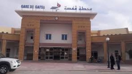 ماذا يقع في محطة القطار بقفصة و من المسؤول عن السرقات المتكررة للفسفاط ؟