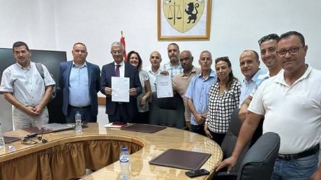 تفاصيل الاتفاق على الشروع في تطبيق الاتفاقية الخاصة بعمال المساحات الكبرى