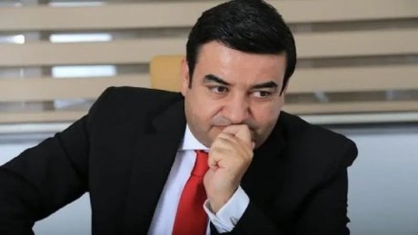 إقرار الحكم الإبتدائي بسجن المترشح للرئاسة العياشي زمال لمدة سنة و 8 أشهر