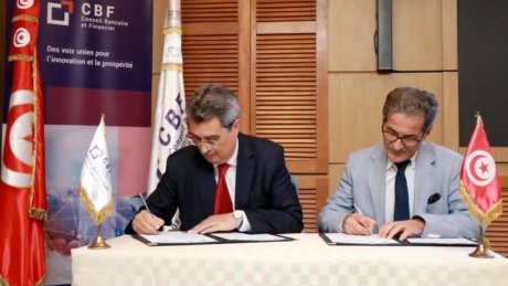 لتشجيع الاستثمار في المجال الفلاحي : المجلس المالي والبنكي يوقع اتفاقية مع الوكالة الإيطالية للتعاون الإنمائي وهذه فحواها