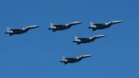 طهران تحذّر دول الخليج من استخدام مجالها الجوي ضدّها