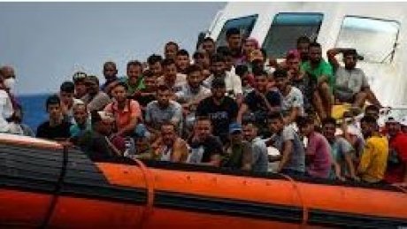 موجة الترحيل من إيطاليا متواصلة: أربعة تونسيين جدد وصلوا البلاد يوم أمس