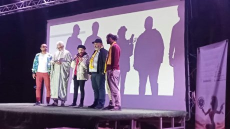 المهرجان الدولي للسينما في الصحراء : تتويج المخرجة هالة البرقاوي بجائزة وردة الرمال الفضائية