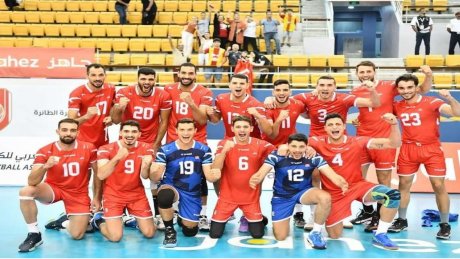 الكرة الطائرة: المنتخب الوطني يتأهل إلى نصف نهائي البطولة العربية