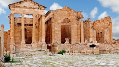 طقس اليوم الجمعة : مغيم جزئيا في قطاع غزة و أمطار متفرقة في تونس