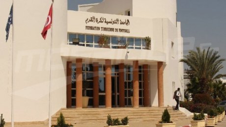 اجتماع بين لجنة التسوية والأندية الأسبوع القادم من أجل الشان والرزنامة