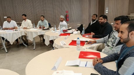 تواصل حلقات التكوين مع الوفد النقابي لسلطنة عمان