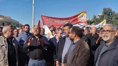 بيان الاتحاد في ذكرى حشاد(3): انتهاك الحقّ النقابي ومحاصرته والكيد للنقابيين والزج ببعضهم في السجون