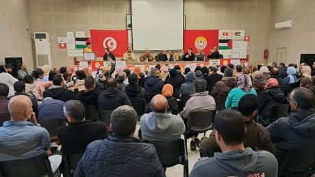 بينيتون: مستقبل الاف العمال على المحك والحكومة تتابع الموضوع