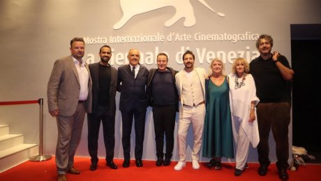 فيلم "عايشة " للتونسي مهدي البرصاوي يلقى الاستحسان نقديا وجماهيريا لفرادة الموضوع والاداء الجيد