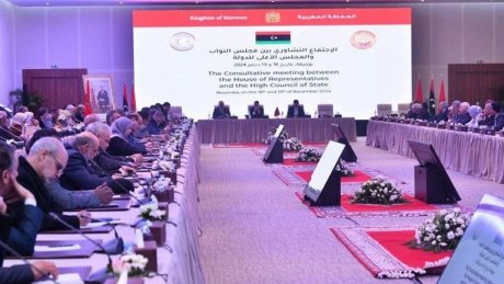 بلا تونس والجزائر: 8 دول مدعوة لرعاية مخرجات لحل النزاع وإنهاء الانقسام السياسي في ليبيا