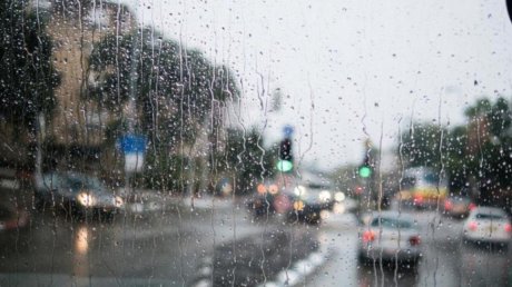 طقس اليوم الأحد : غائما جزئيا و باردا في قطاع غزة و امطار متفرقة في تونس
