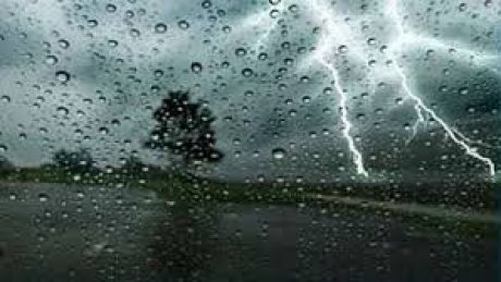 طقس اليوم الجمعة : أمطار متفرقة في غزة و تونس