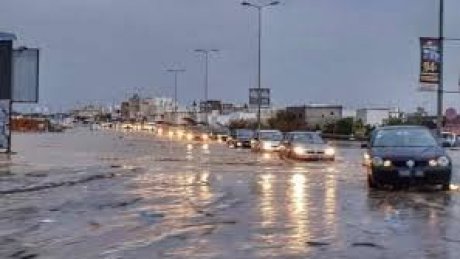 طقس اليوم الجمعة : أجواء باردة وغائمة جزئيا في قطاع غزة و أمطار غزيرة في تونس