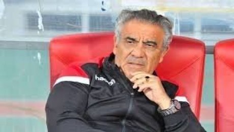 فوزي البنزرتي على أعتاب تدريب الاتحاد المنستيري بعد إقالة المدرب محمد الساحلي