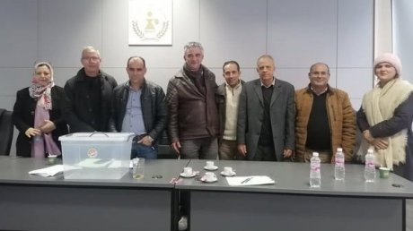 تجديد النقابة الأساسية لباحثي المعهد الوطني للبحوث الزراعية بتونس