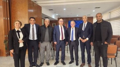 بطاقات بنكية مجانية لفائدة اعوان شركة نقل تونس تسمح لهم بصرف منح الاعياد