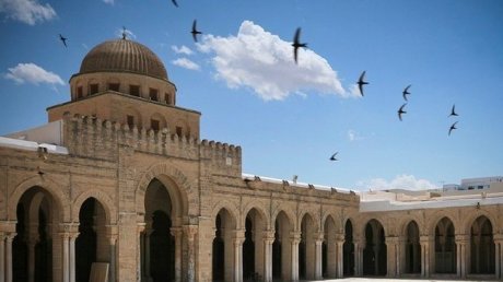 طقس اليوم الأحد : غائم جزئيا فصاف في قطاع غزة و أمطار مؤقتا رعدية في تونس