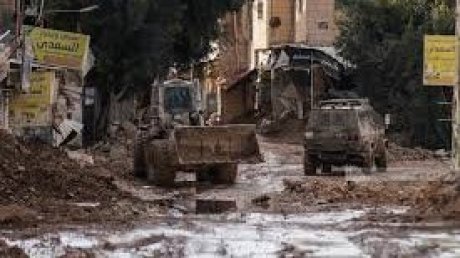 الاحتلال يواصل عدوانه على مدينة طولكرم ومخيميها لليوم الـ47 على التوالي