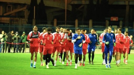 نزلة برد وآلام في المعدة تحرمان ساسي وبن سليمان من حضور تدريبات المنتخب التونسي لمباراة مالاوي