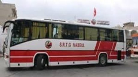 الفرع الجامعي للنقل بنابل والنقابة الأساسية للشركة الجهوية للنقل بنابل يُدينان الاعتداء على أحد أعضائهما ويُهددان بالإضراب