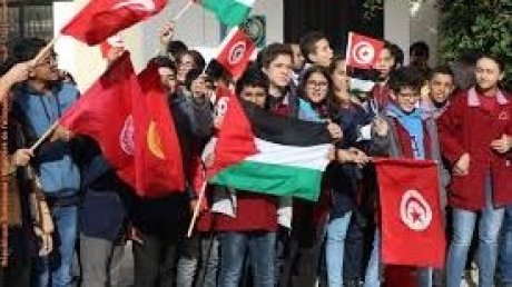 المعاهد الثانوية في تونس تنظم غدًا فعاليات تضامنية مع فلسطين : رفع الأعلام، وقفة احتجاجية، وتوعية بالقضية