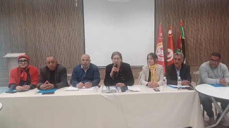 إدارية الشباب و الطفولة : تجمع عمالي ضخم في القصبة ومقاطعة الأنشطة الصيفية واردة
