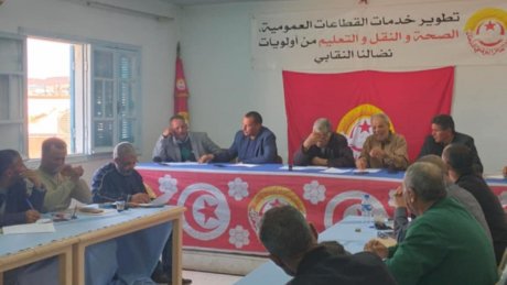 مشاكل مهنية واجتماعية عالقة بقطاع الفلاحة بقفصة