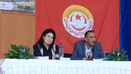 طبرقة تحتضن دورة تكوينية حول "التغيرات المناخية والعمل اللائق للنساء الريفيات" بدعم من النقابات الإسبانية
