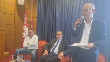 في المنتدى النقابي الافريقي حول مشروع التبادل الحر: الطبوبي يدعو إلى وضع حلول فعّالة لتعزيز التّنوع الاقتصادي