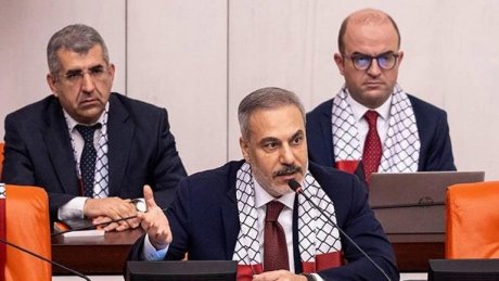 تركيا تعلن إغلاق مرافئها ومجالها الجوي أمام السفن والطائرات التابعة للاحتلال