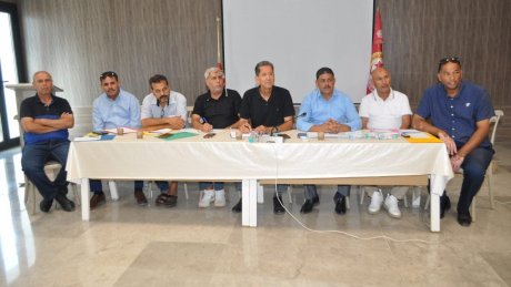 القيمون والقيمون العامون : تنسيق الجهود مع جميع اسلاك التربية والوظيفة العمومية دفاعا عن الحق النقابي وحق التفاوض