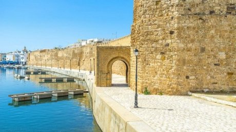 طقس اليوم الجمعة : غائم جزئيا في قطاع غزة و صاف في تونس