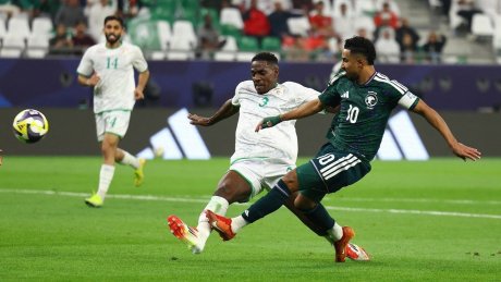 كأس العرب قطر 2025 : السعودية تحسم القمة أمام عُمان وتلتحق بالمغرب في صدارة المجموعة الثانية